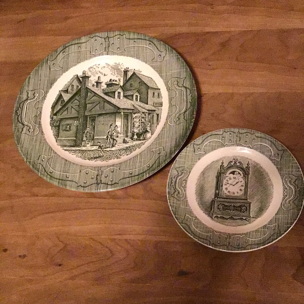 Vintage Green Transferware Dinner Plates Curiosity Shop Dickens Motif
